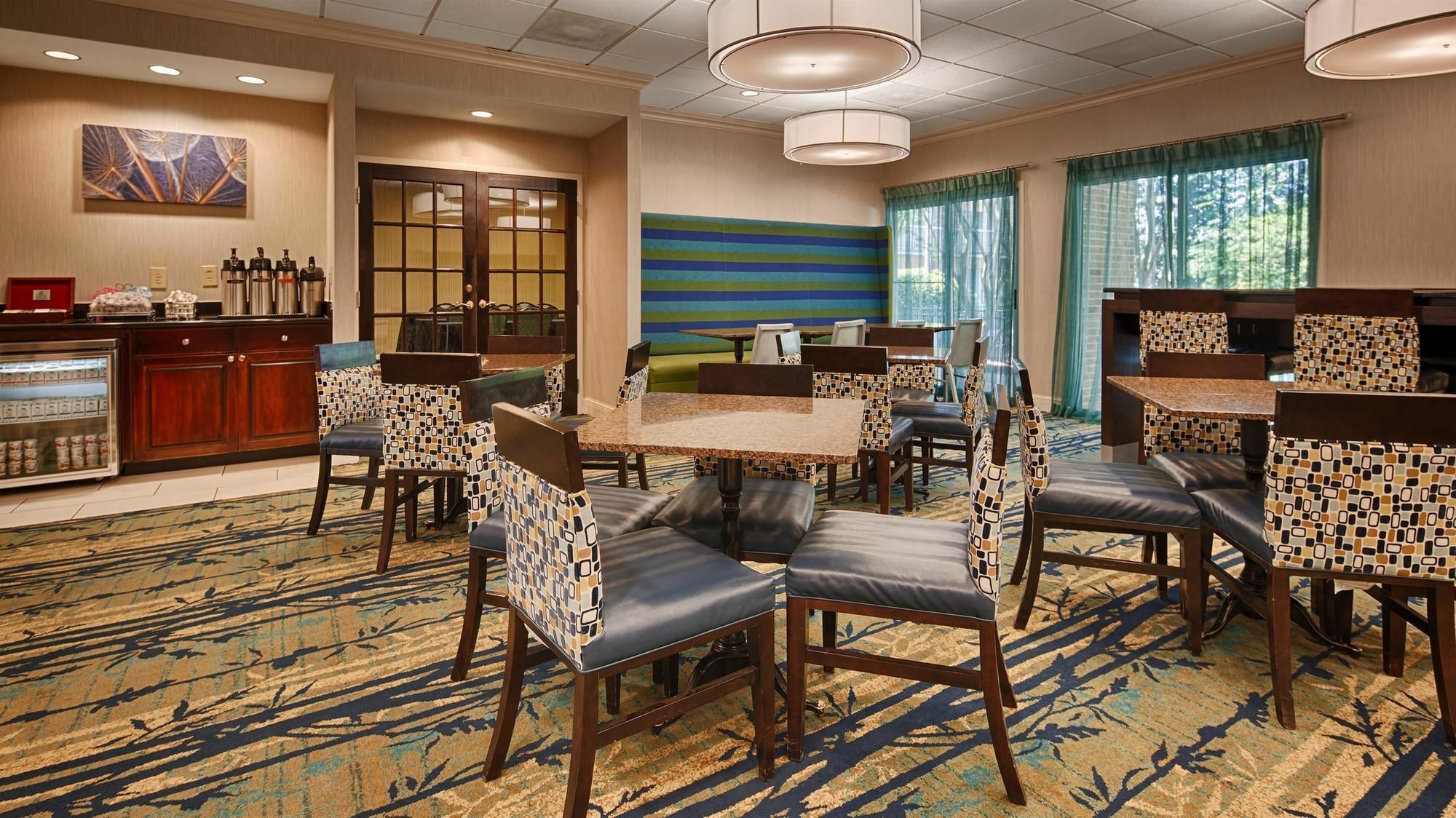Surestay Plus Hotel By Best Western Raleigh North Downtown Екстер'єр фото